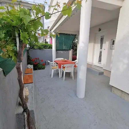 Vana * Tribunj (Sibenik-Knin)